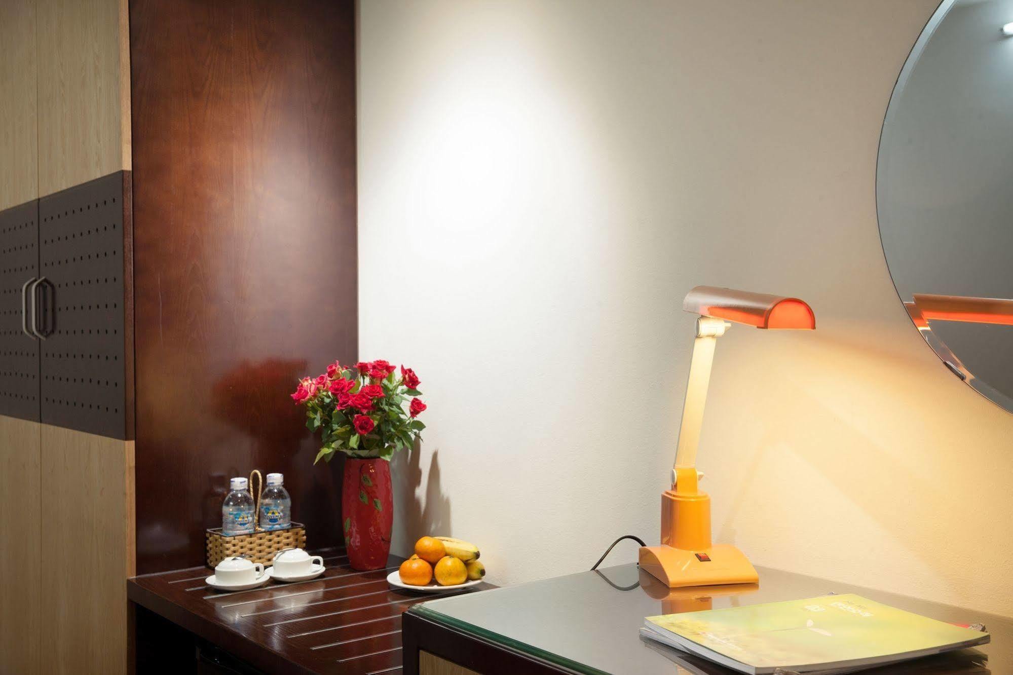 Tu Sakura Hotel Hanoj Exteriér fotografie